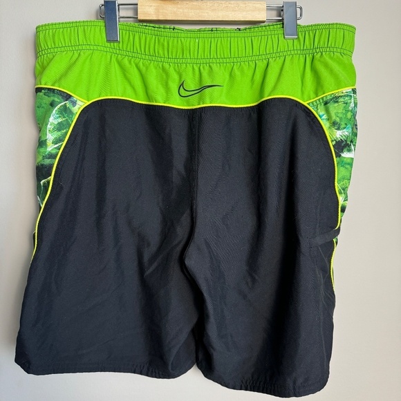Nike Men's Black/Green Drawstring Waist Board Short‎ Swim Trunks Size Large Mesh - Picture 4 of 13